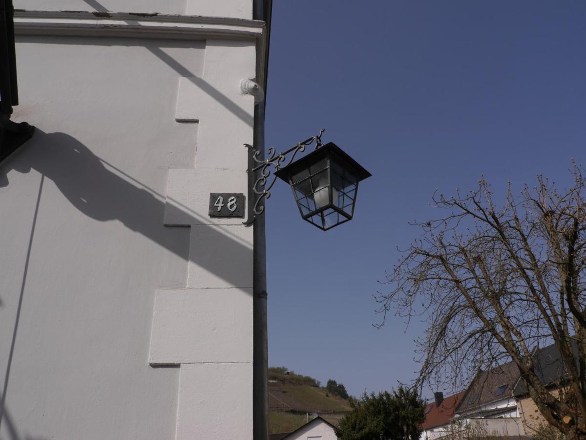 Altes Weingut Weinhaus Rebstock Apartment Winningen Exterior foto